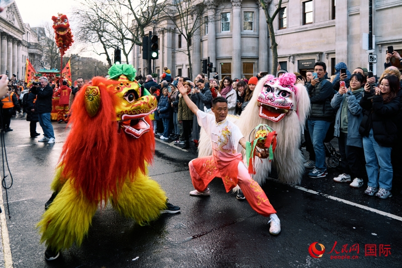 倫敦新春慶典現(xiàn)場(chǎng)。人民網(wǎng) 郭錦標(biāo)、楊浩鵬攝