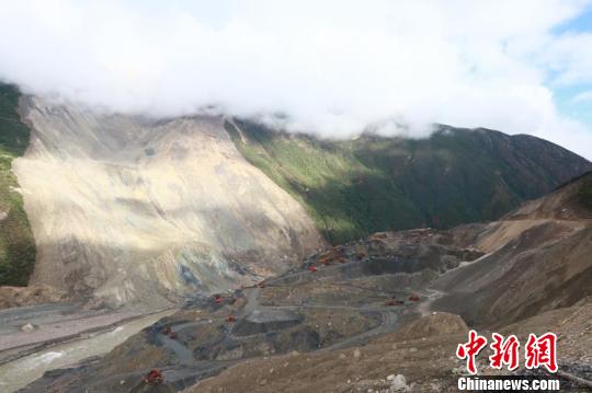 金沙江白格堰塞湖左岸殘體應急處置工程開工