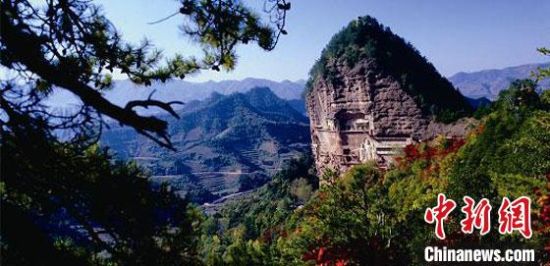 圖為世界文化遺產(chǎn)麥積山石窟。(資料圖)甘肅省文物局供圖